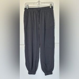 Woman’s  Relaxed Drawstring Jogger Pants - blue/gray color. Size M.